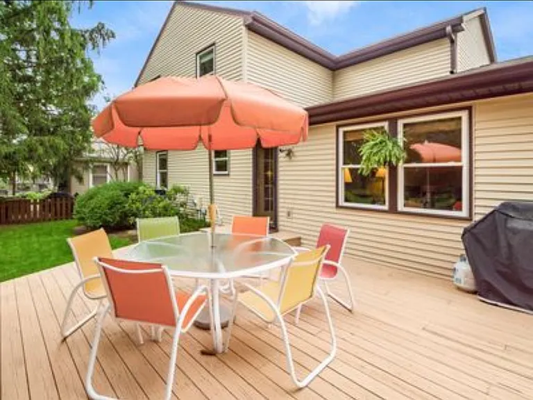 2220 Gnarled Pine Dr — Photo 25