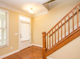 1035 Perry St, Columbus, OH 43201