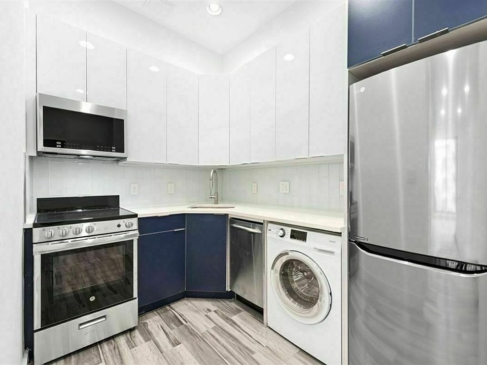 2nd image of 59 W 128th St APT 2