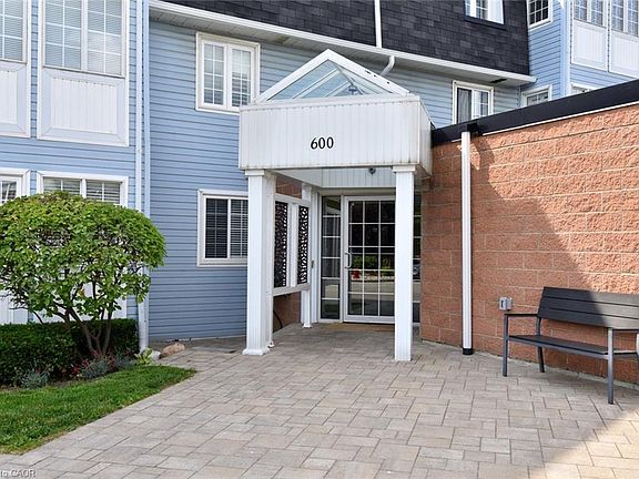 3rd image of 600 Silverbirch Blvd #103
