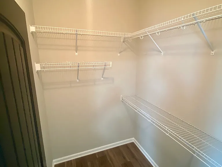 143 Stonegate Dr — Photo 10
