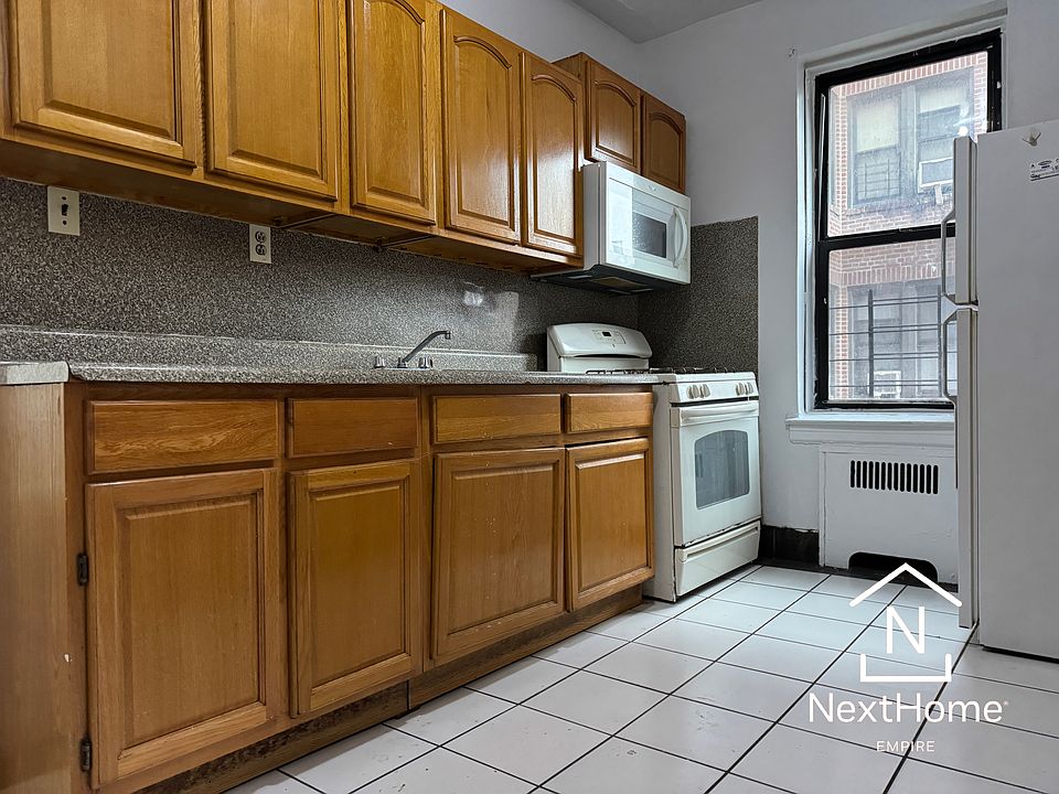 1st image of 90-31 Whitney Ave #3G