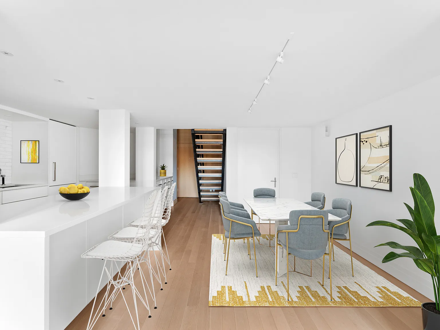 421 Hudson Street — Photo 3