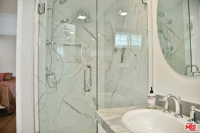 9830 Vidor Dr #302 — Photo 24