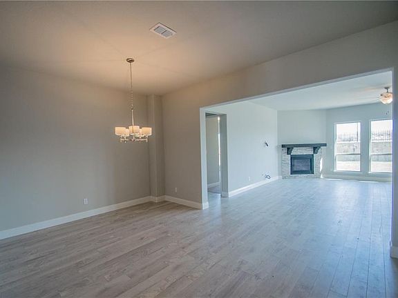 4th image of 1701 Port Millstone Trl