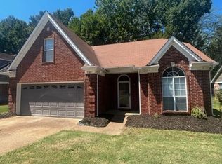 5389 Milton Ridge Dr, Arlington, TN 38002