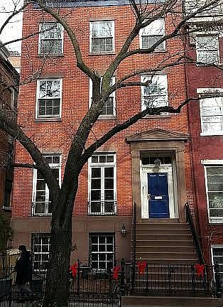 3rd image of 139 W 13th St