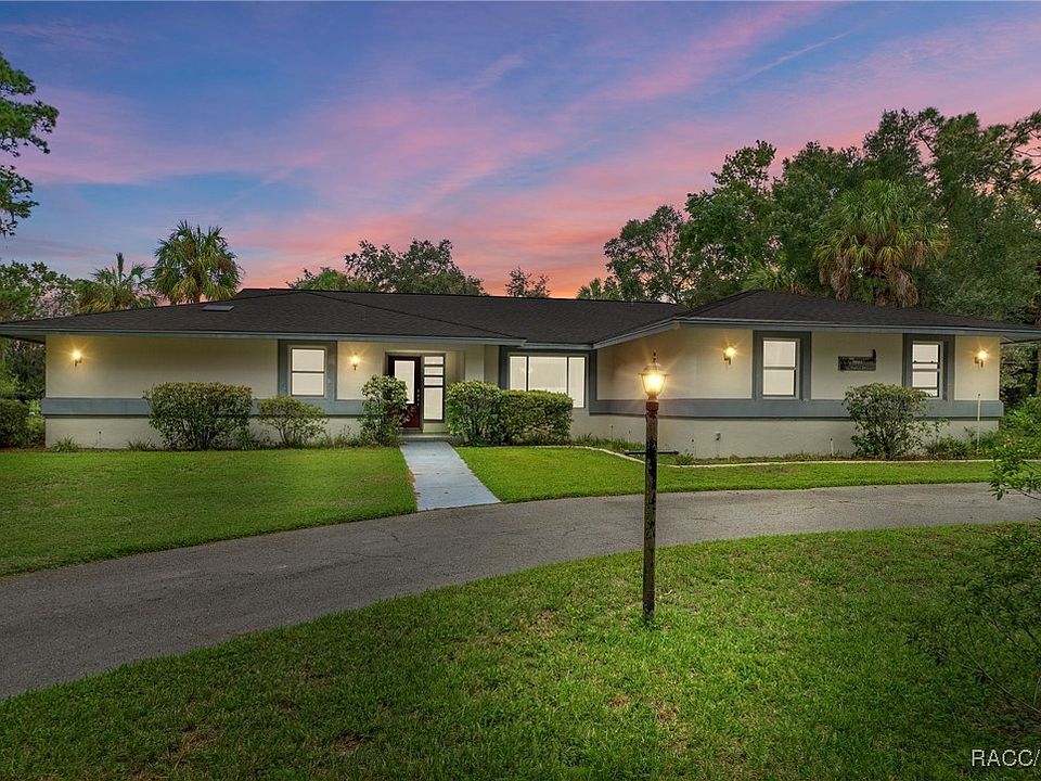 1st image of 10525 W Edgar Ln
