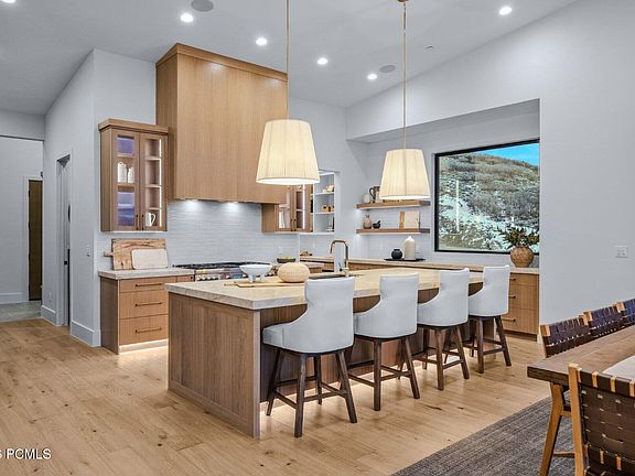 5th image of 1855 N Chimney Rock Rd