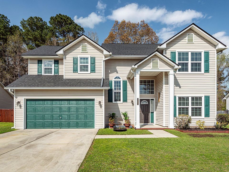 1st image of 158 Red Cypress Dr