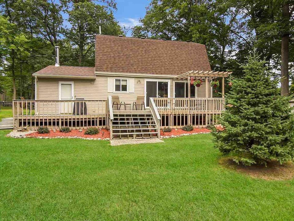 1st image of 112 Birch Ln