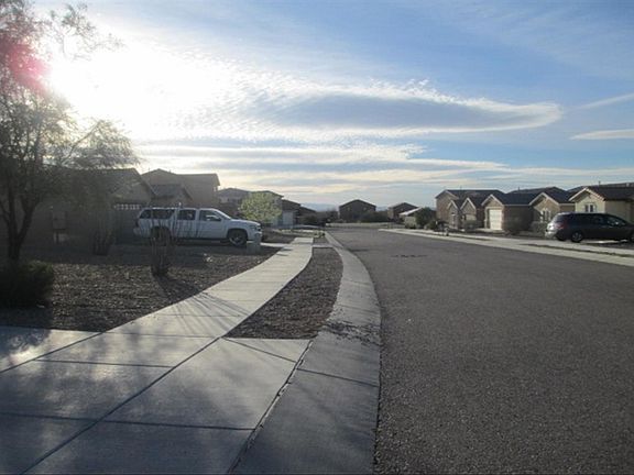 5th image of 628 S Harry P Stagg Dr