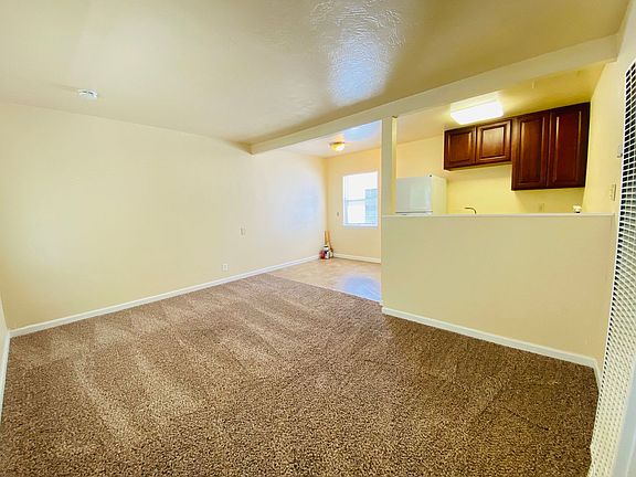 4th image of 3309 1st Ave #7