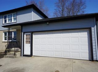 3 Sebring Dr, Depew, NY 14043