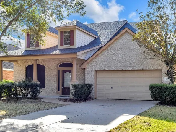 215 Briar Trace Ln, Richmond, TX 77406