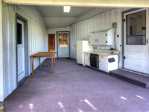 3rd image of 19125 Brook Ln