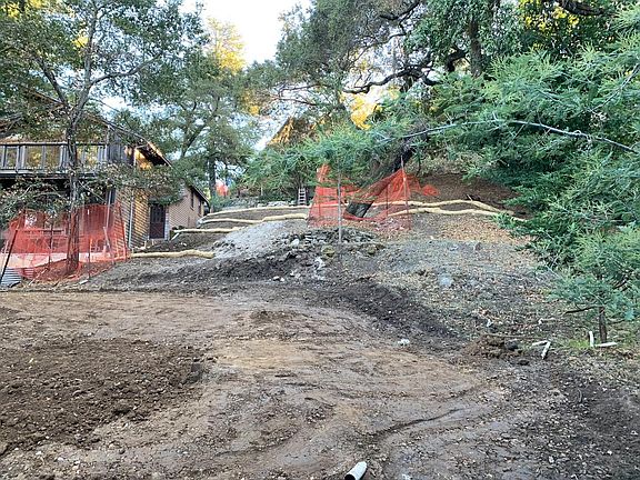 3rd image of 3506 Oak Knoll Dr