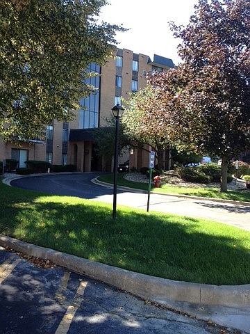 1st image of 900 W Sunset Dr APT 515