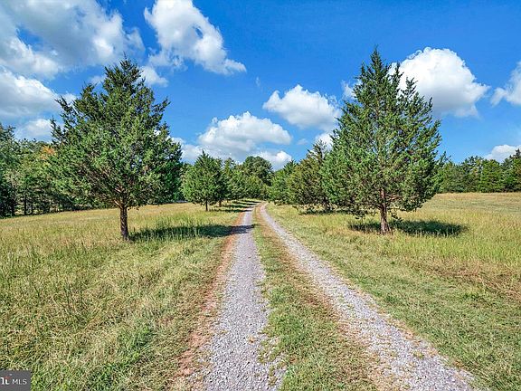 5th image of 31934 Indiantown Rd