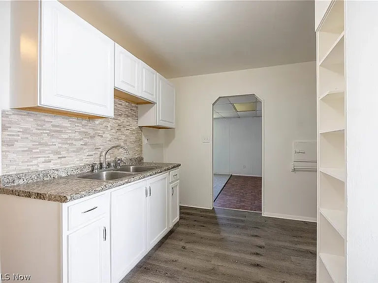 19802 Meadowlark Ln — Photo 6