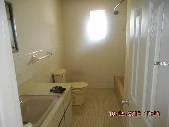 5th image of 1405 Sunset Blvd