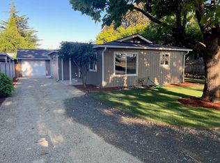 1317 SE Southpark Dr, Grants Pass, OR 97527