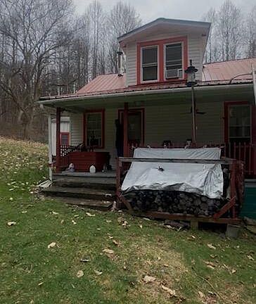 4th image of 202 Lick Run Rd