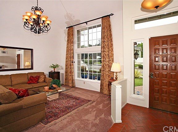 Floor to ceiling windows bring in the natural light.