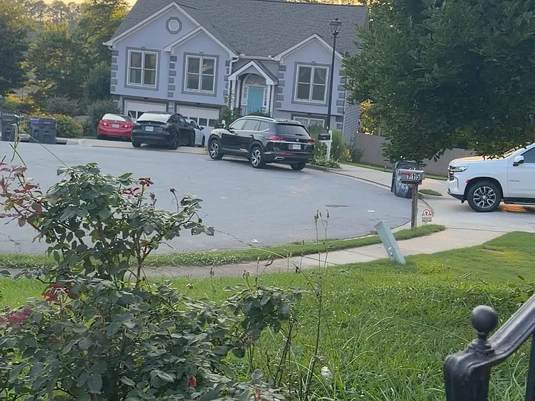 705 Paces Landing Ct — Photo 12