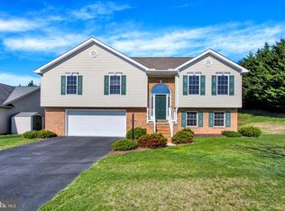 310 Tritle Ave, Waynesboro, PA 17268