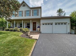 5768 Innsbruck Rd, East Syracuse, NY 13057