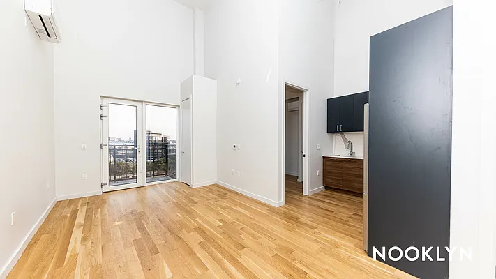Rented by Nooklyn NYC LLC | media 59