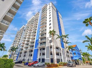 5085 NW 7th St APT 802, Miami, FL 33126
