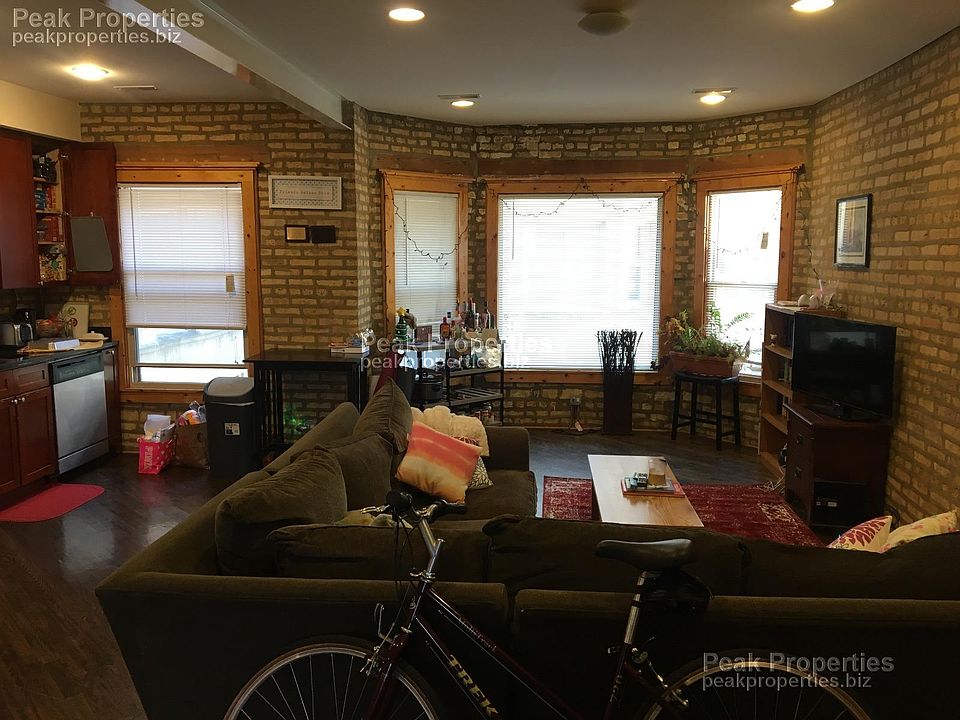 1st image of 1617 W Columbia Ave