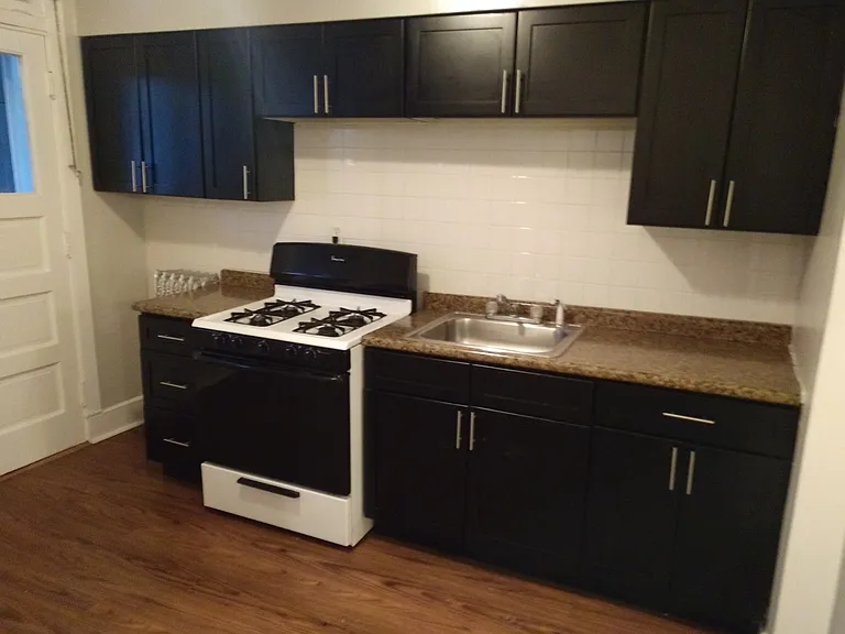 1758 W Sunnyside Ave #1 — Photo 16