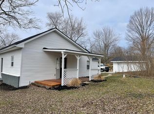 15817 Main St, Glenford, OH 43739