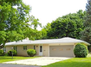 3209 Huron Ave, Kalamazoo, MI 49006