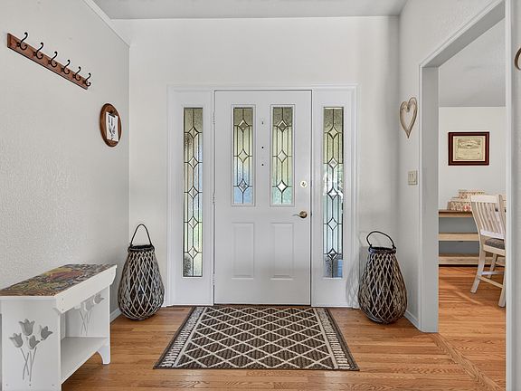 4th image of 273 Watson Rd