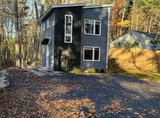 17 Page St, Kittery, ME 03904