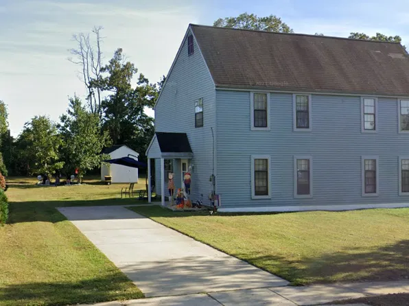 21 Greenfield Dr #A, Berlin, NJ 08009