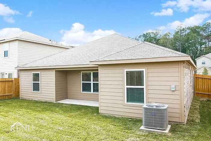 10453 Sweetwater Creek Dr — Photo 17