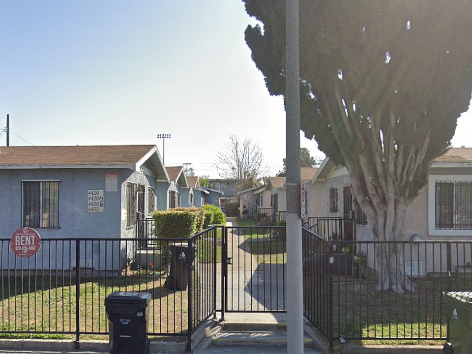 1st image of 4422.5-4424.5 Stanford Ave #4424