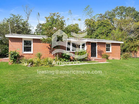 1524040_001_front_view_2.jpg