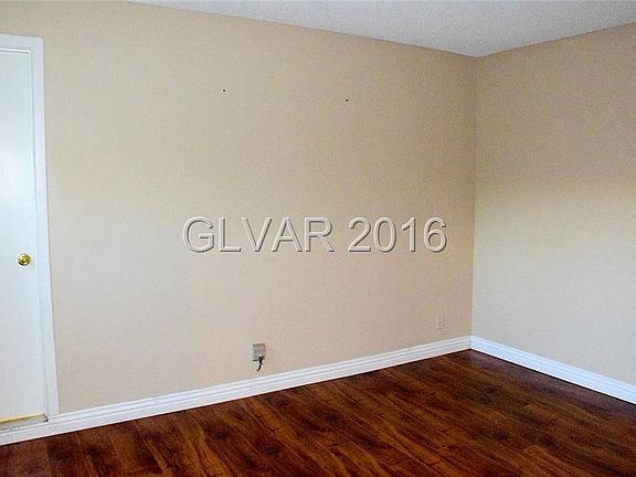 5th image of 7034 Mountain Meadow Ln