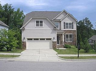 1025 Daybreak Bluff Dr, Cary, NC 27519