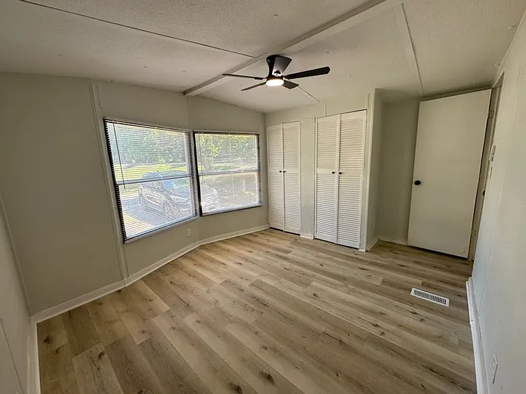 5735 Zelma Blvd #1-4 — Photo 3