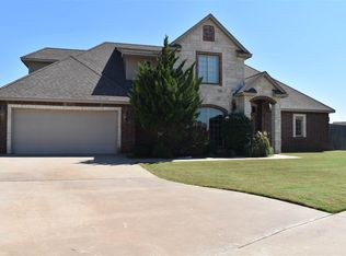 2408 SW 53rd St, Lawton, OK 73505