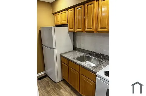 3043 Idylwilde Blvd #1D Photo 1