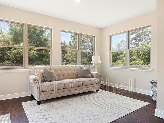 4th image of 3571 Pelican Bay Cir