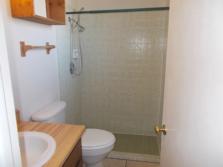 861 Catalina Dr — Photo 12